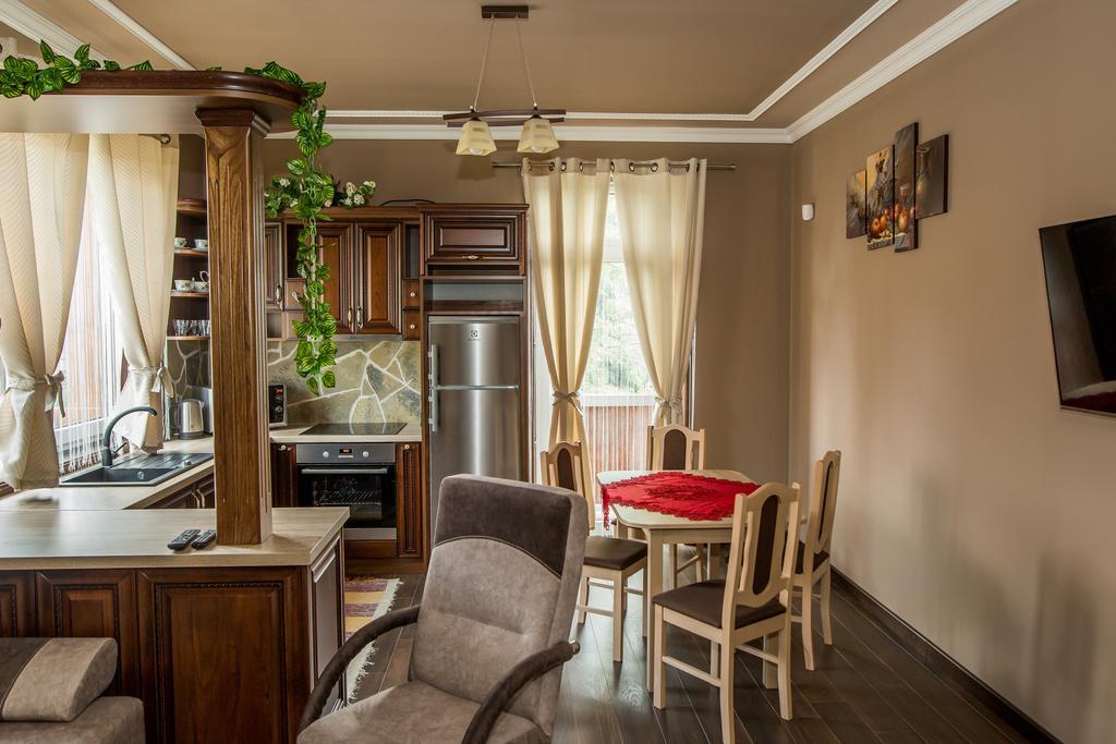 The Golden Eagle Apartment Vysoke Tatry Bagian luar foto