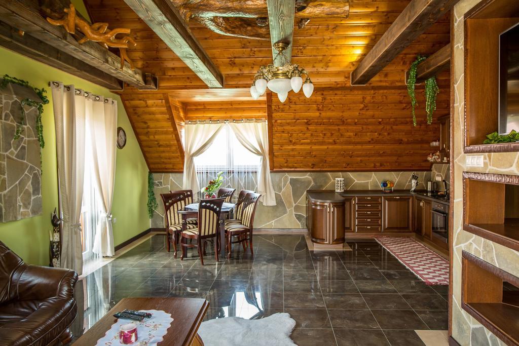The Golden Eagle Apartment Vysoke Tatry Bagian luar foto