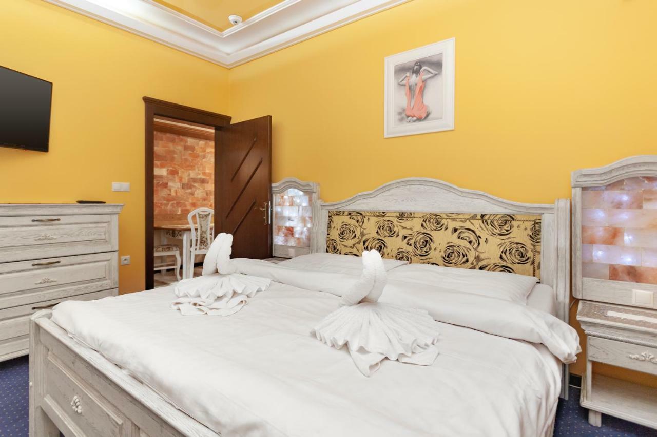 The Golden Eagle Apartment Vysoke Tatry Bagian luar foto