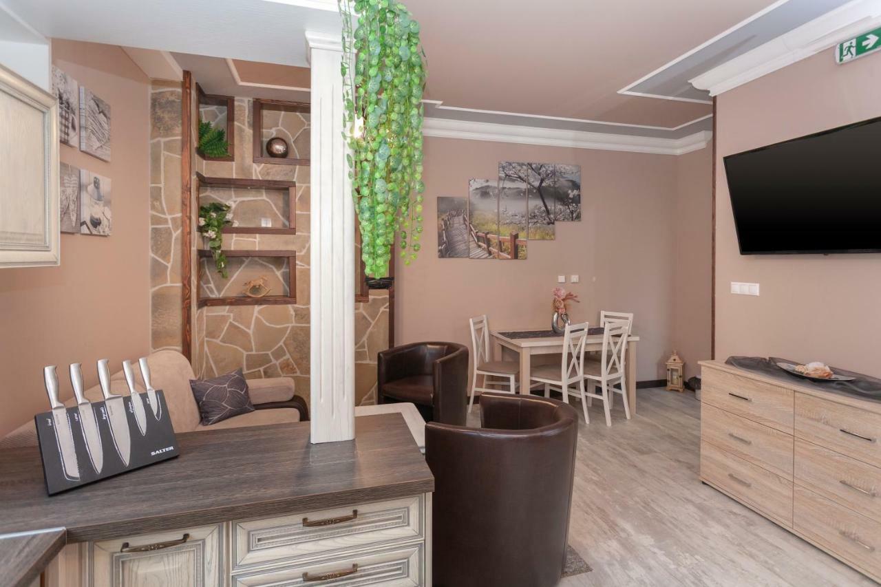 The Golden Eagle Apartment Vysoke Tatry Bagian luar foto
