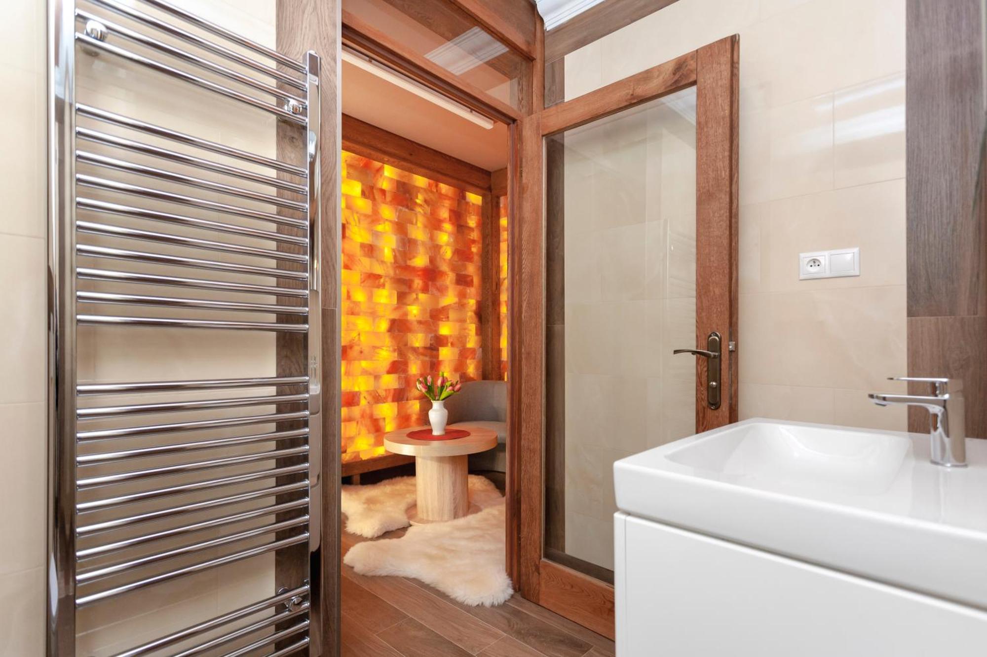 The Golden Eagle Apartment Vysoke Tatry Bagian luar foto